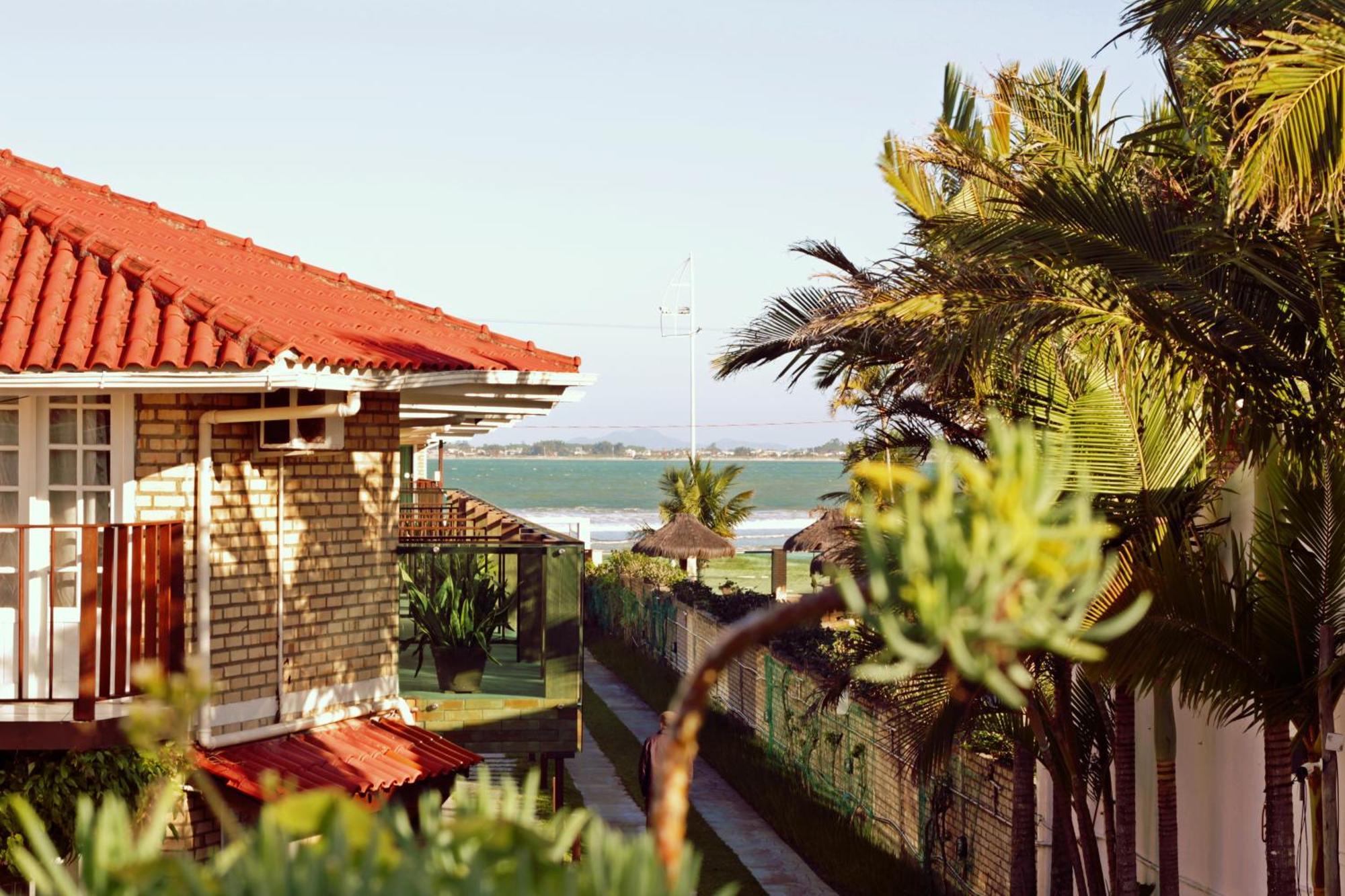 Pousada Recanto Edenico - A Beira Mar Da Praia Ponta Do Papagaio, Palhoca Sc Palhoça Exterior foto