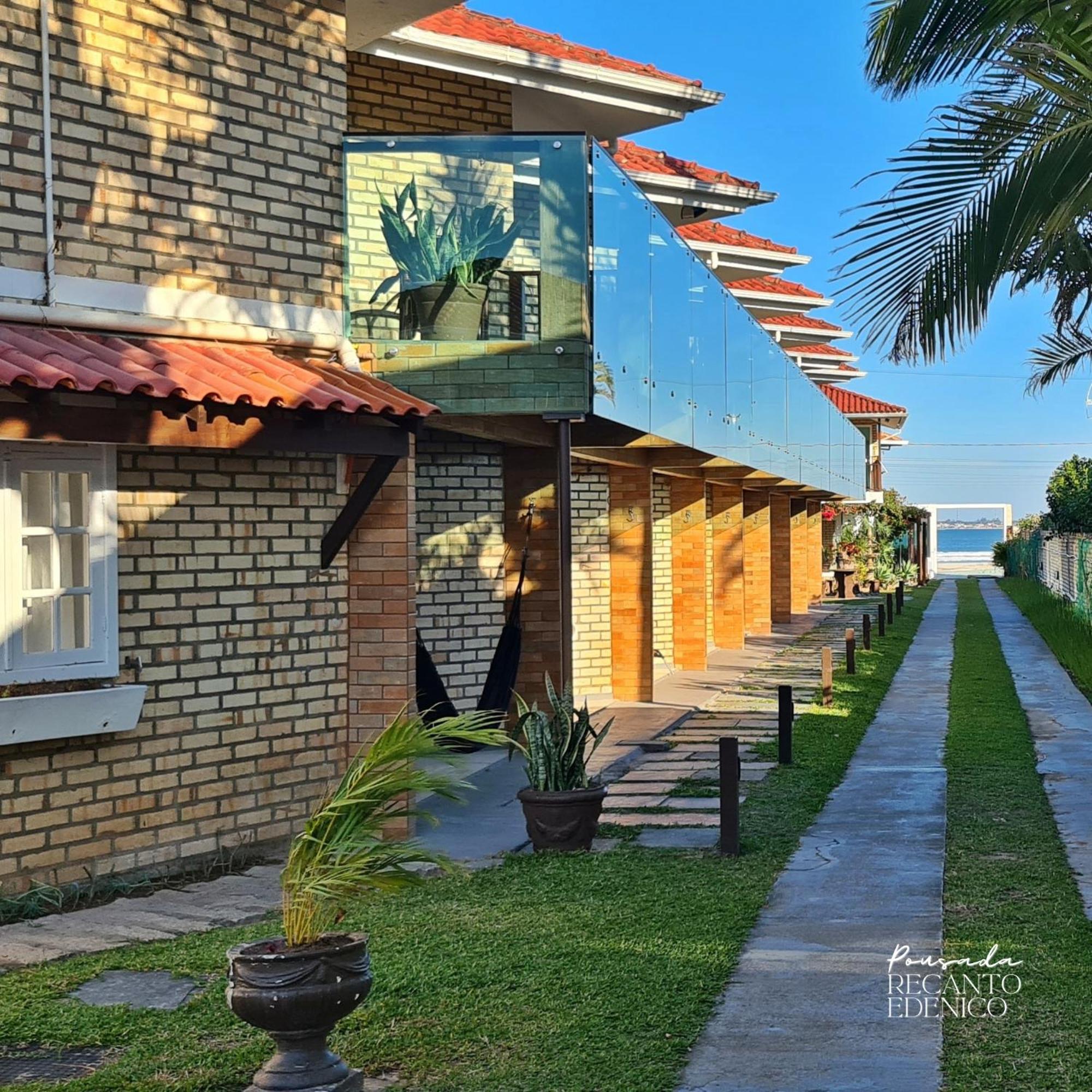 Pousada Recanto Edenico - A Beira Mar Da Praia Ponta Do Papagaio, Palhoca Sc Palhoça Exterior foto